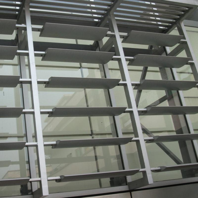 Elegant Aluminum Facade Louvers with Corrosion-Resistant Blades Extruded Aluminum Louver