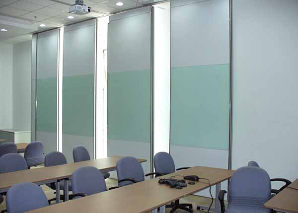 Electrical Motorize Horizontal Sliding Partition Walls Fully Automatic Operable Walls