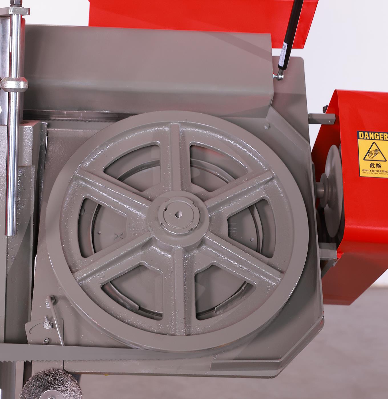 Станок ленточнопильный портативный горизонтальный