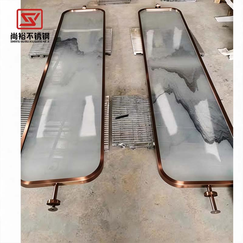 Sleek Styling Home Furniture Oval Bathroom LED Mirror with Bathroom Mirror Multi Color Smart Front and Light Vanity Bathroom Decoration Stainless Steel Frame