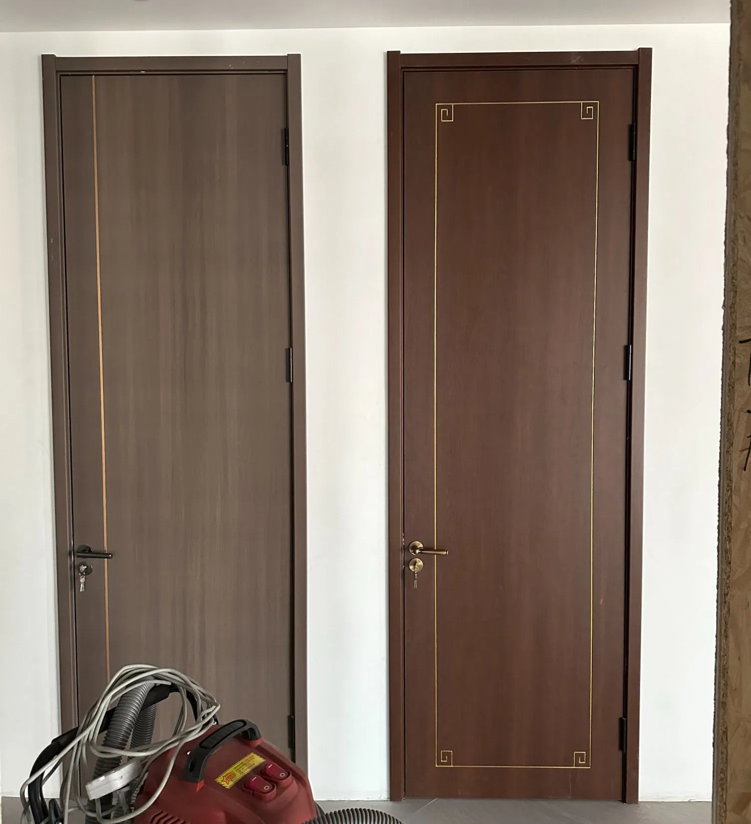 Wooden/Glass/Alumunium Interior Doors Invisible Sliding Door
