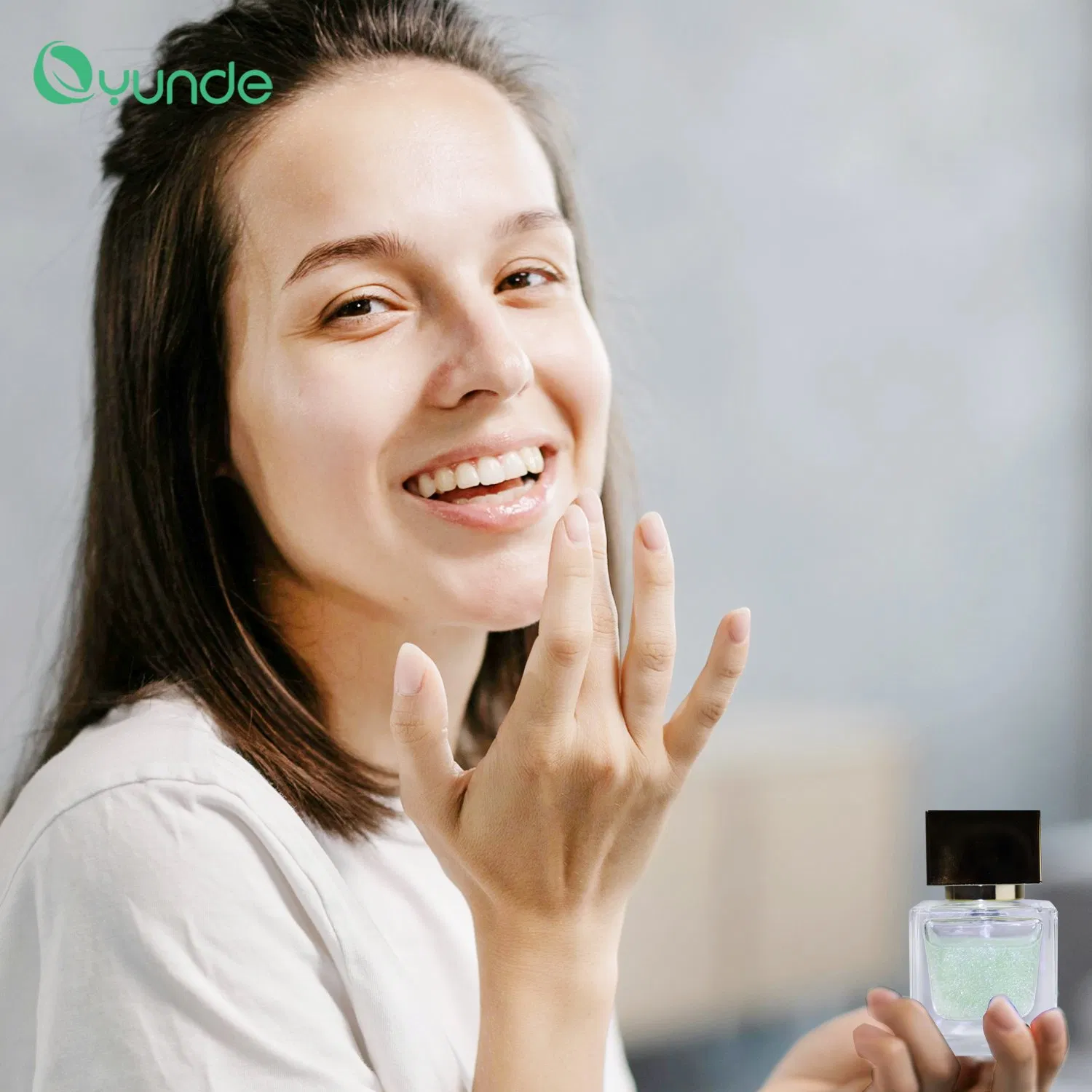 Intense Hydration OEM Oil Micro Bead Essence for Healthy Skin Glow