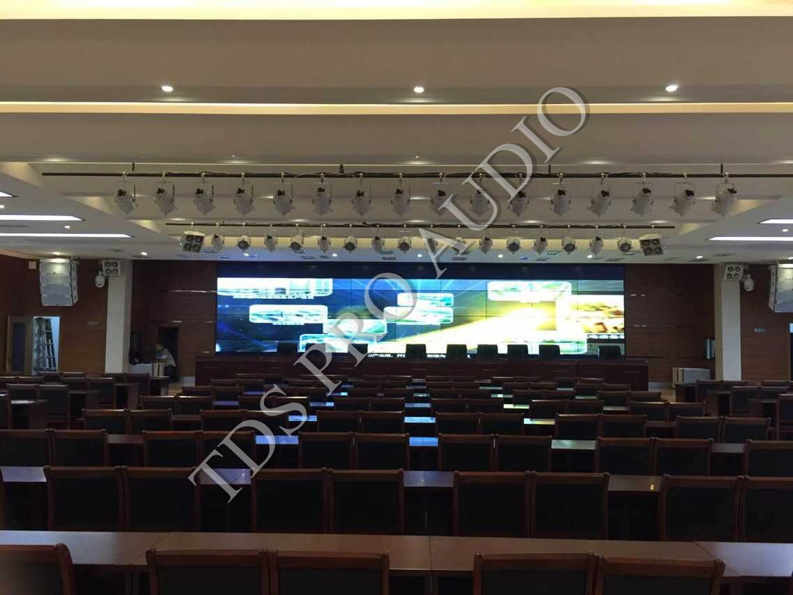 Dual 8 Inch PRO Loudspeakers Outdoor Line Array Speaker Line Array System