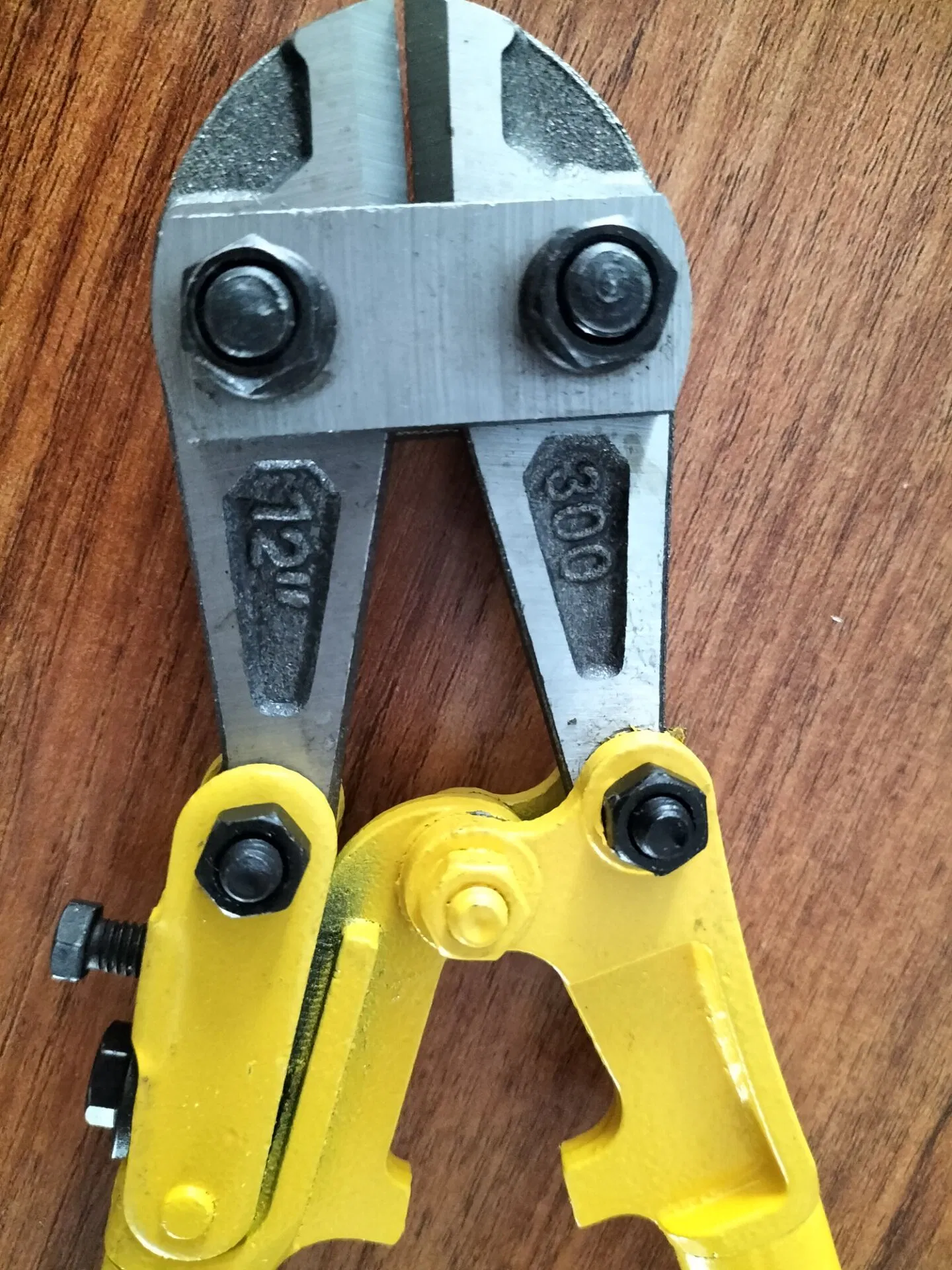 Болторез JUNYUE для тросов и пломб