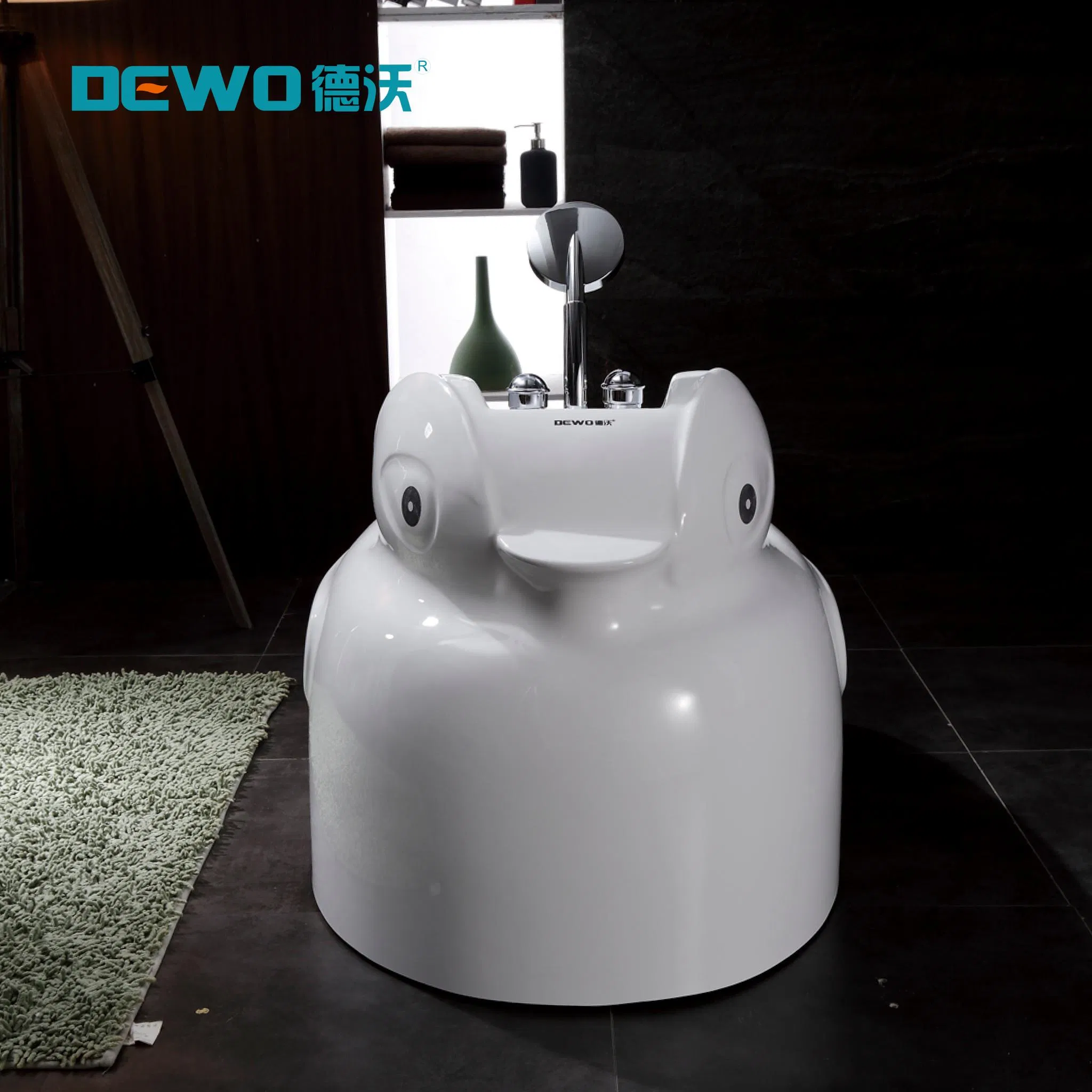 Детская ванна в форме утёнка с краном, 1.2 м