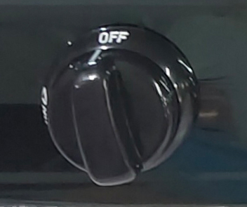 Goldk GS-350 Premium Quality Inner Tempered Glass 2 Burner Table Gas Stove