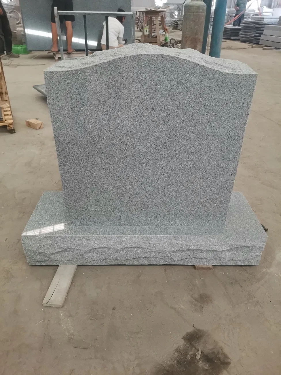 China Grey Granite Upright Serp/Marker/Slant/Pillow/Single Heart/Double Heart Headstones Tombstones with Base