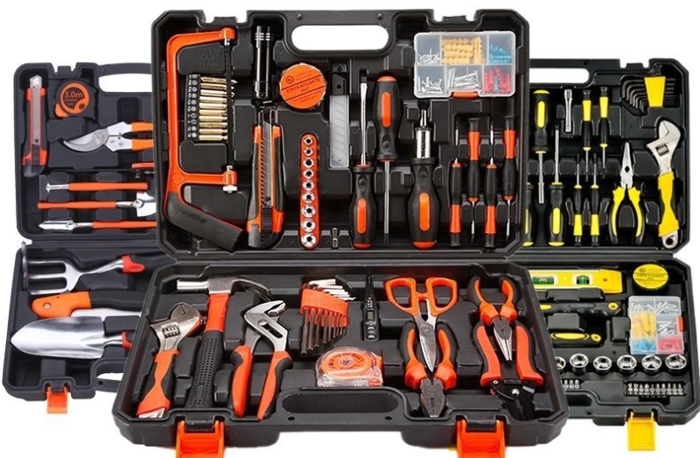 Набор садовых инструментов с металлическим горшком