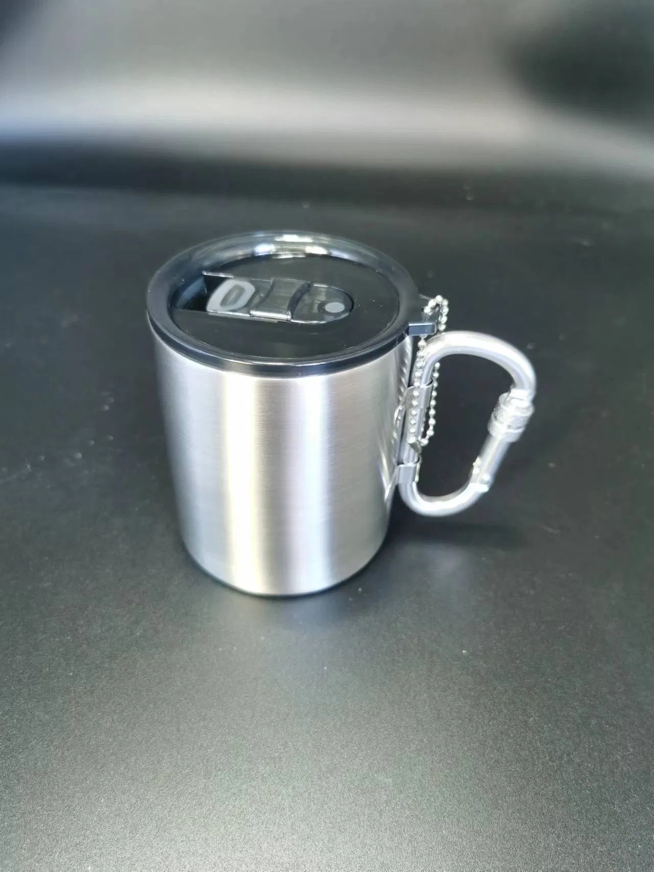 Термокружка из нержавеющей стали 12 oz с карабином