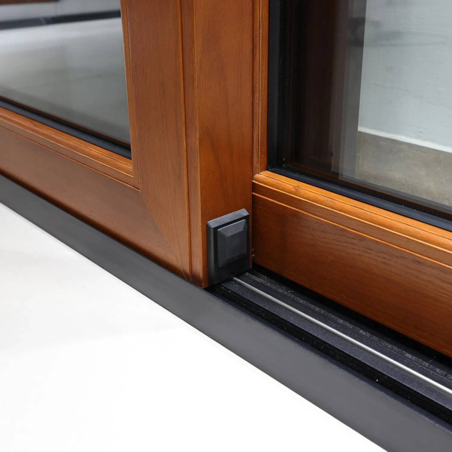 Modern Design Timber Clad Aluminum Doors Wooden Triple/ Double Glaze Sliding Door