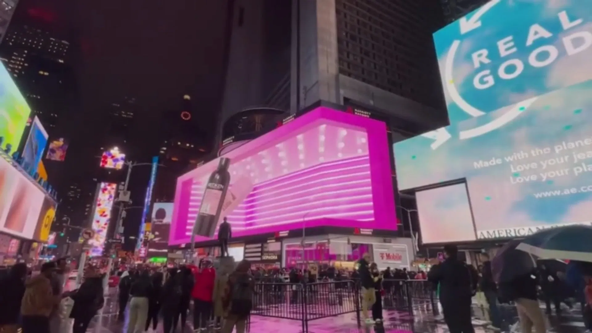 Outdoor Waterproof 3D Holographic SMD RGB Pantalla LED Sign Stage Concert Advertising Display Screen Module