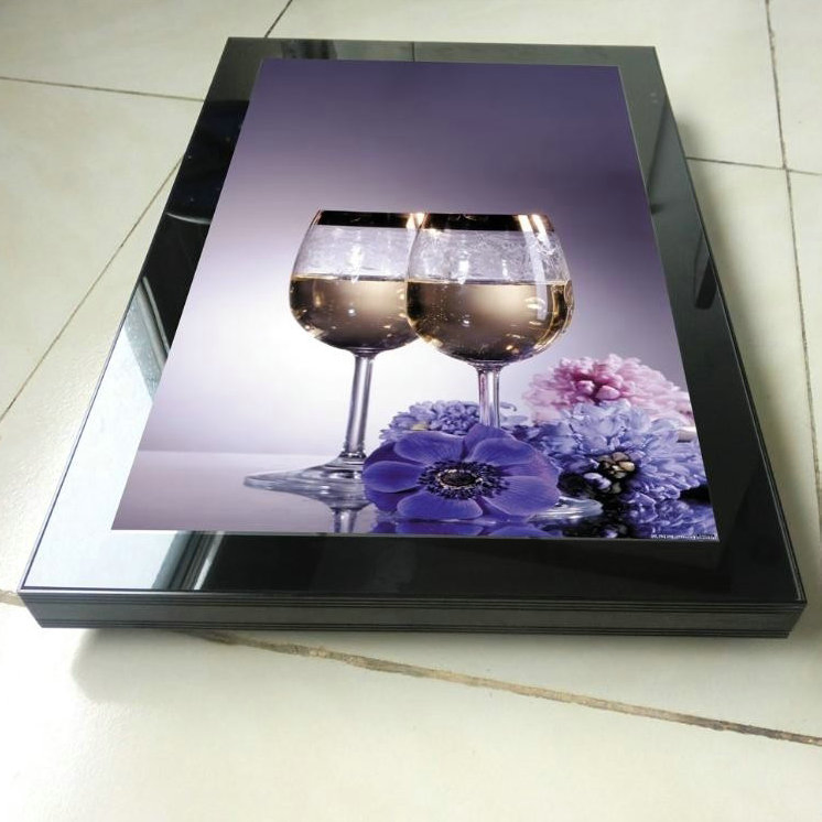 55-дюймовый водонепроницаемый LCD-дисплей для рекламы