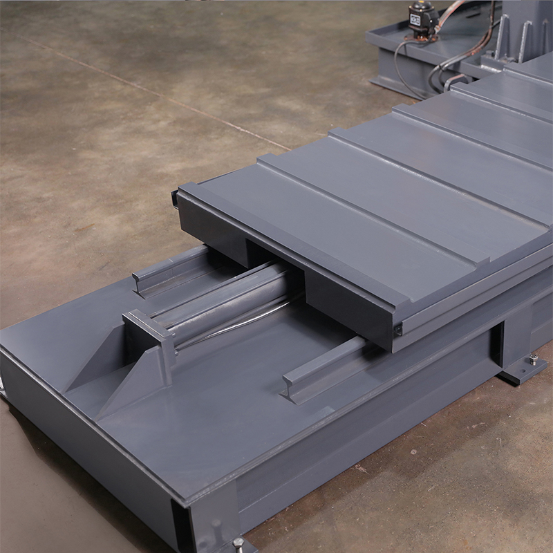 Ленточная пила по металлу двухколонная 900 мм промышленная усиленная