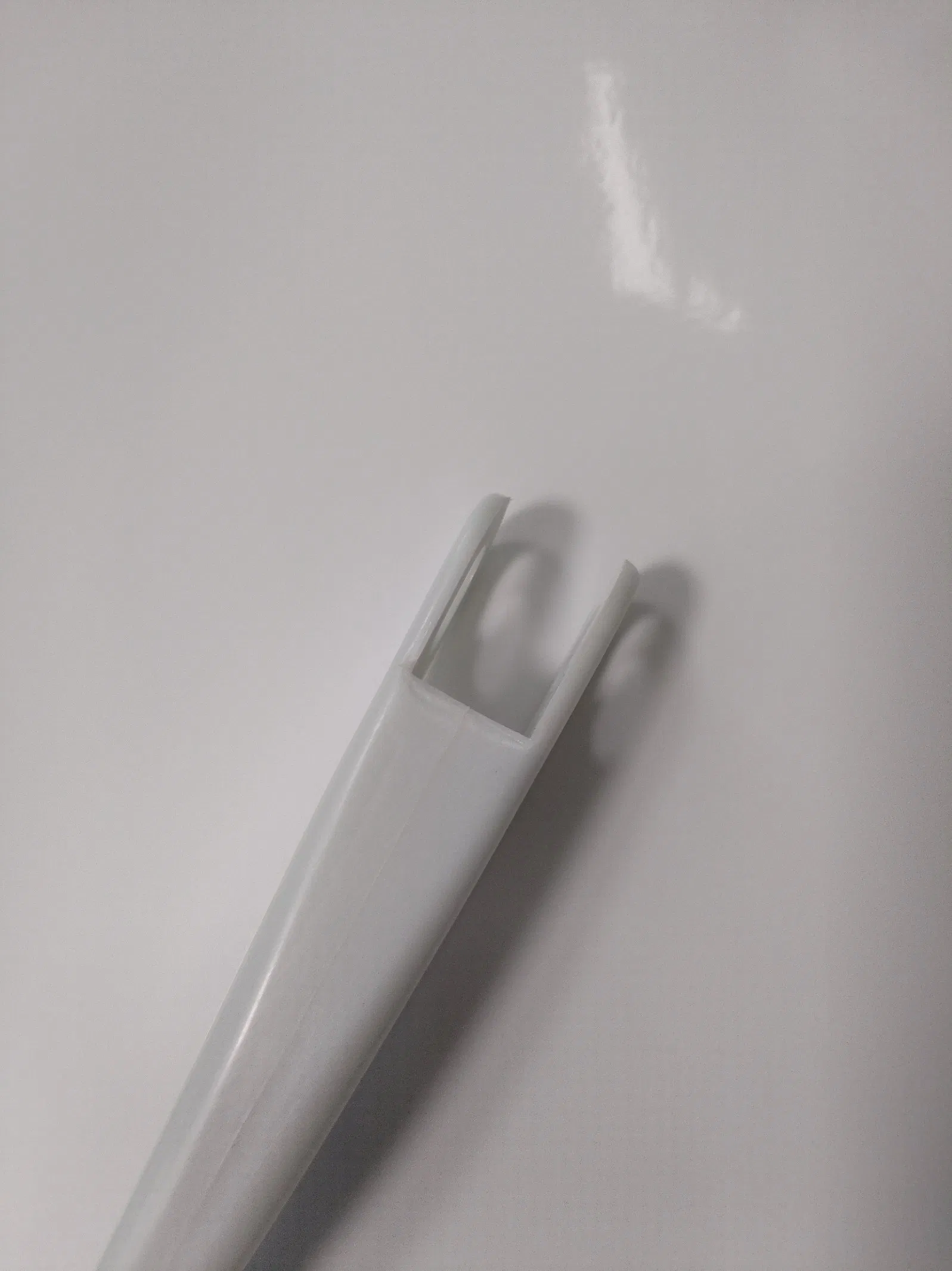 Multi-Functional Window Slot Brush Tool for Deep Cleaning