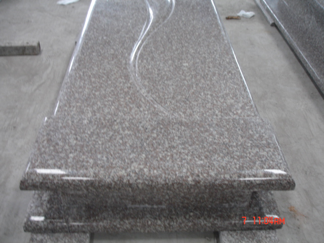 Wholesale Granite European Memorial Gravestone for Cemetery Material Cross Hand Carving, Machine Carving Memorial Monument for Poland