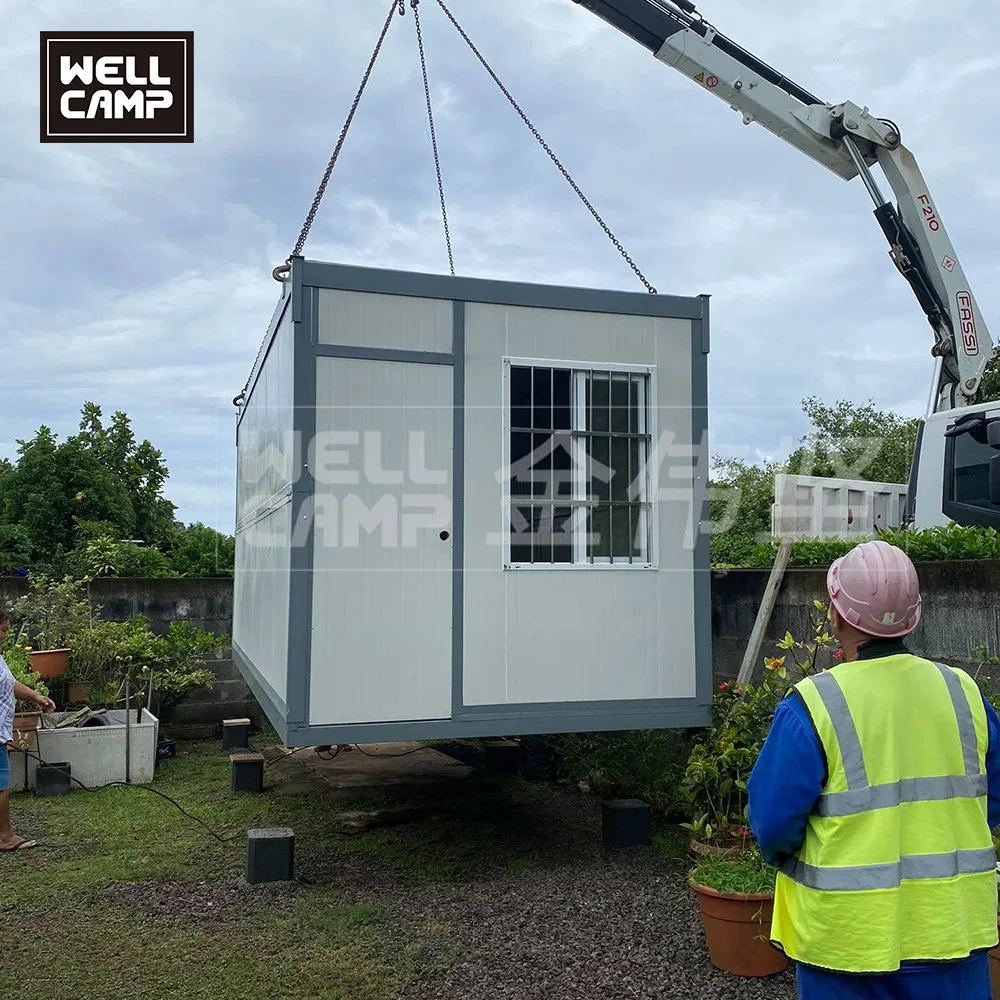 Hot Sale Dormitories Caravan Portable House Labor Camp Foldable Container Homes Price