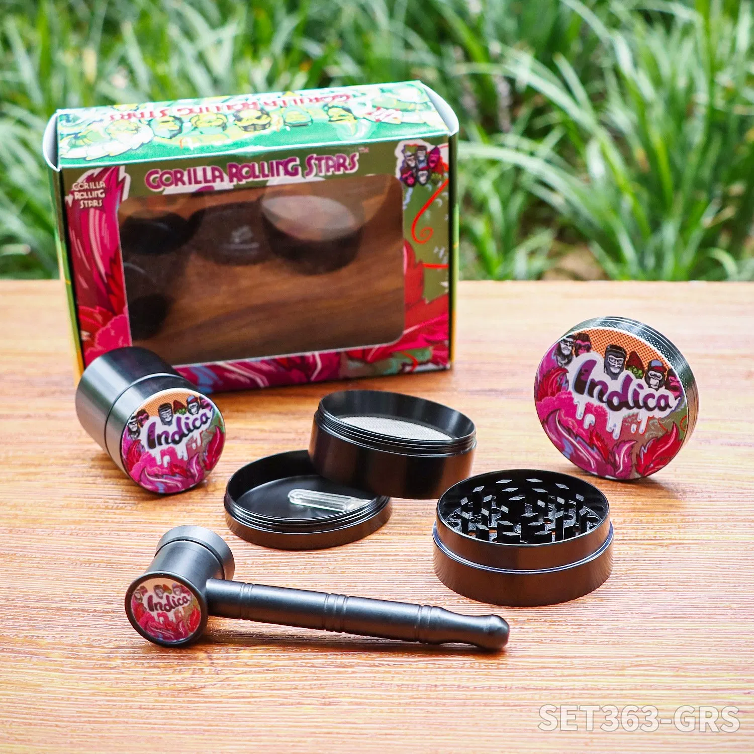 Gorilla 7-Piece Smoking Set Includes Ash Tray + Paper Roll + Cigarette Grinder + Pipe Accessories Set