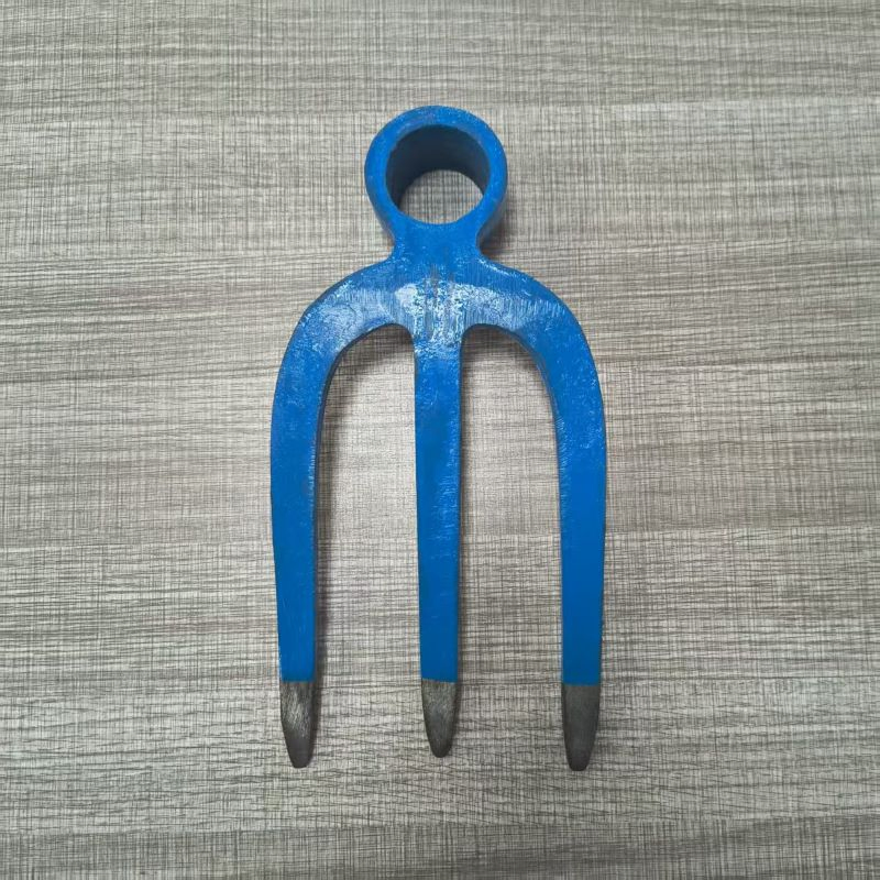 Three-Tooth Fork Hoe for Soil Turning Loosening Multi-Functional Hand Tool for Planting