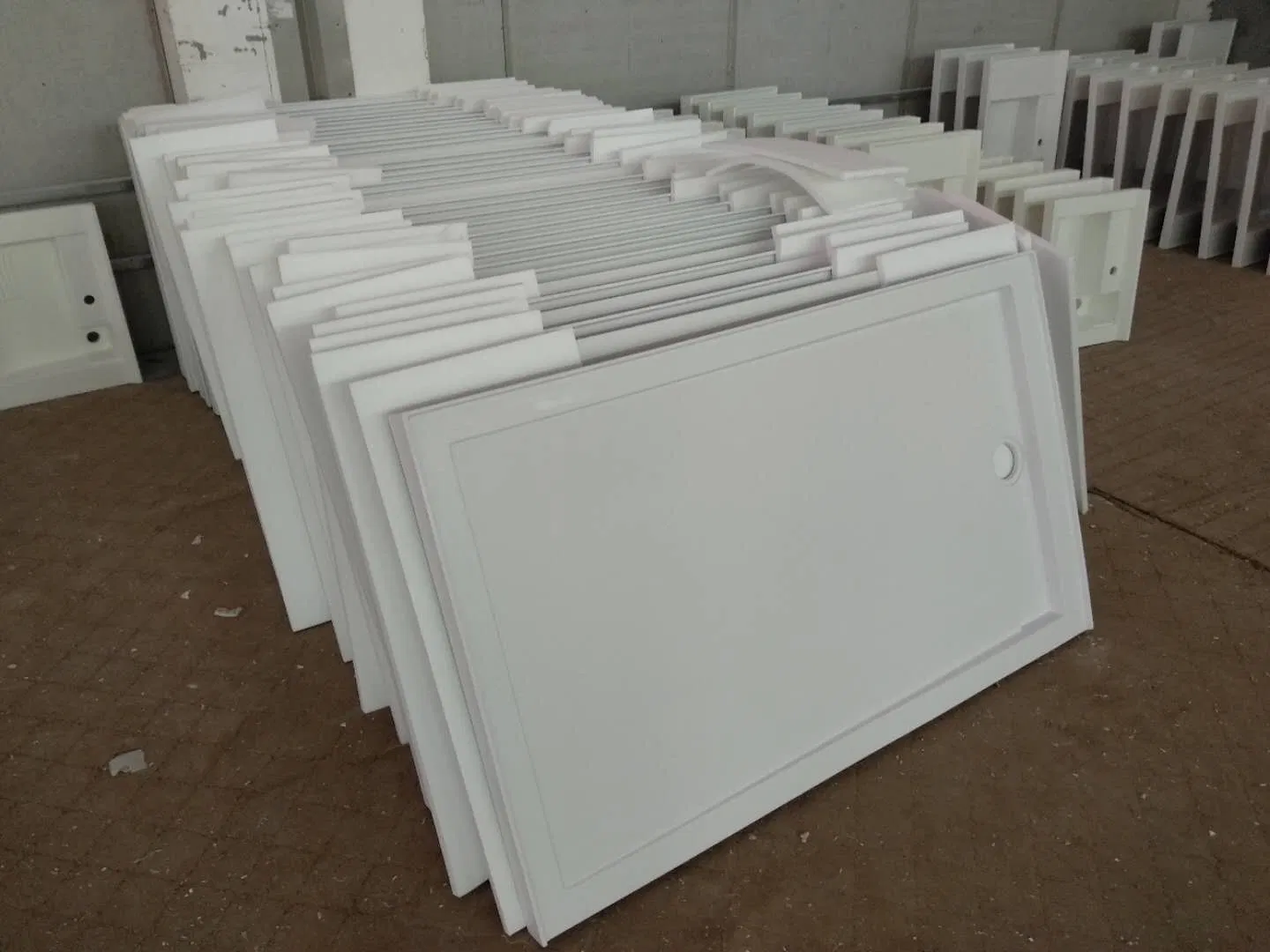 Wholesale Acrylic Solid Surface Shower Tray Artificial Stone Tray Base for Shower Room
