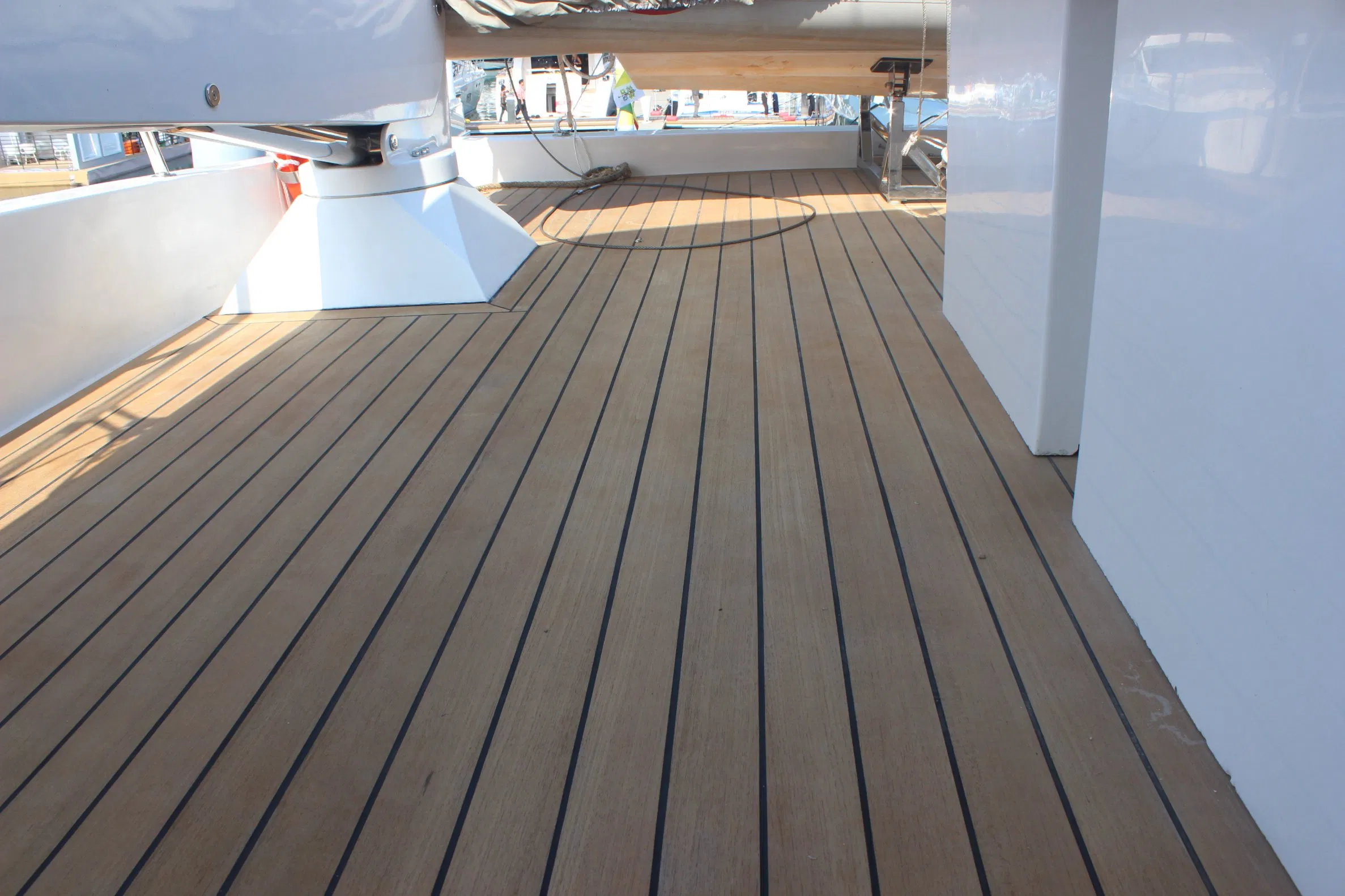 Durable High-End Burma Teak Deck Strips for Outdoor Spaces