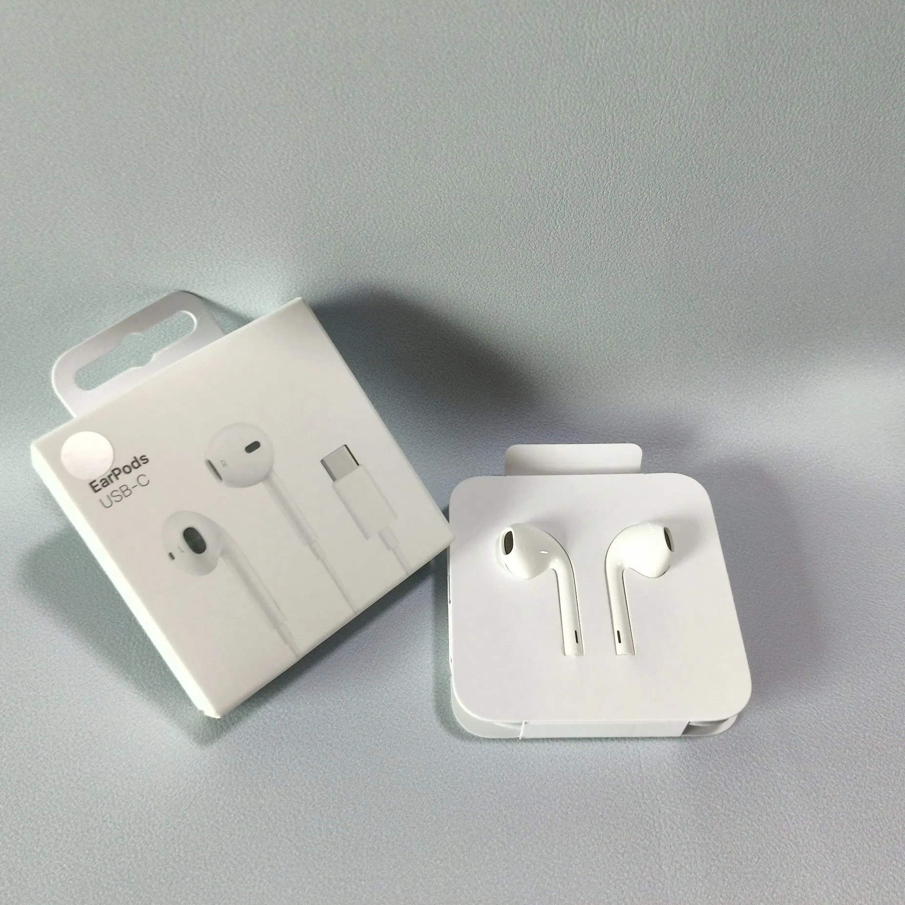 Наушники проводные USB-C Hi-Fi, белая классика