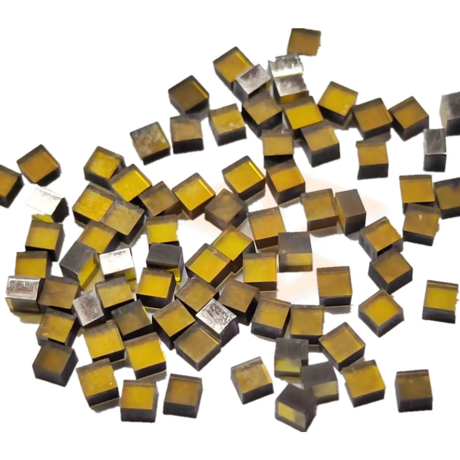 Кубический алмаз HPHT для промышленности