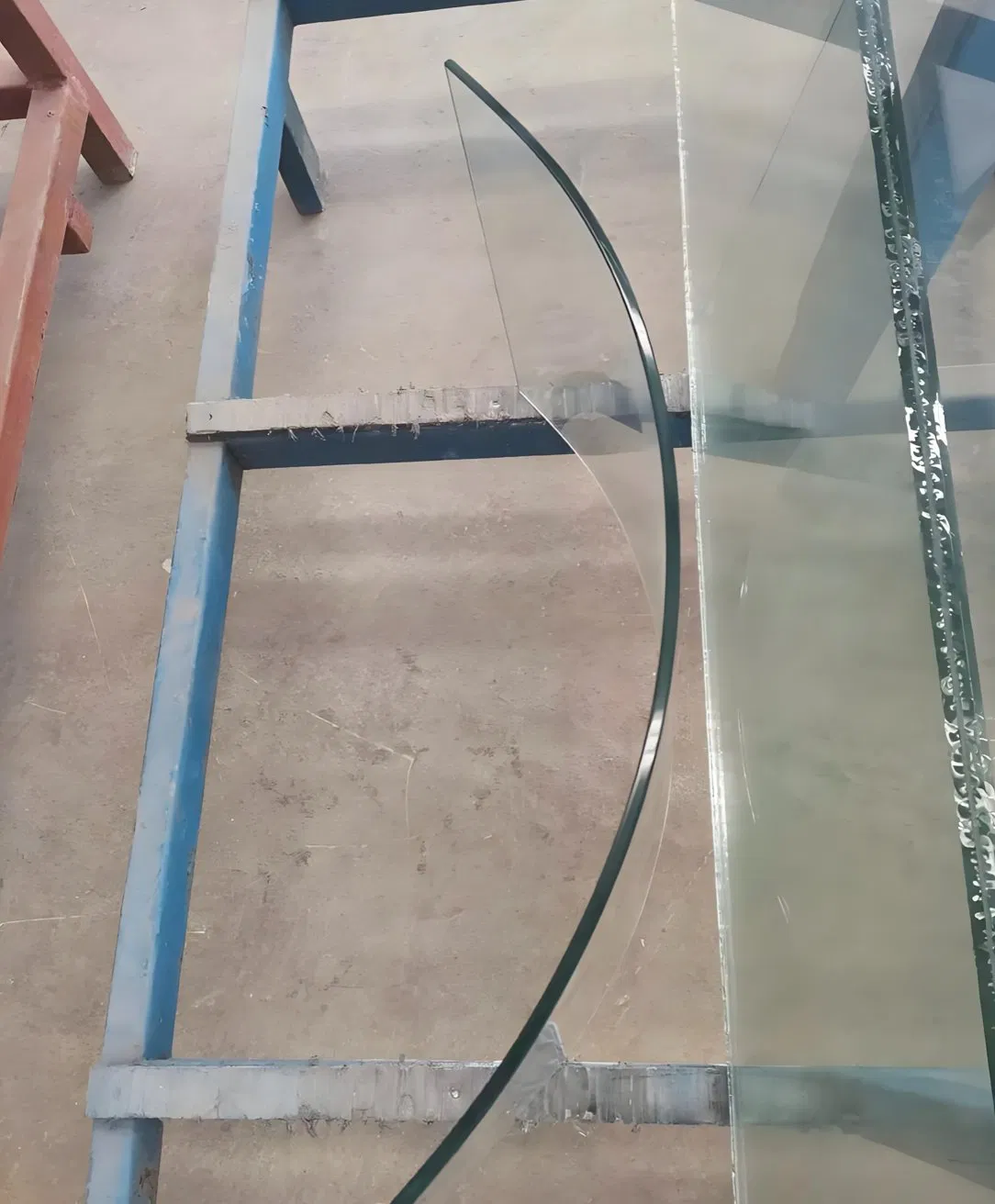 Premium Green Construction Safety Glass with Elegant Curves