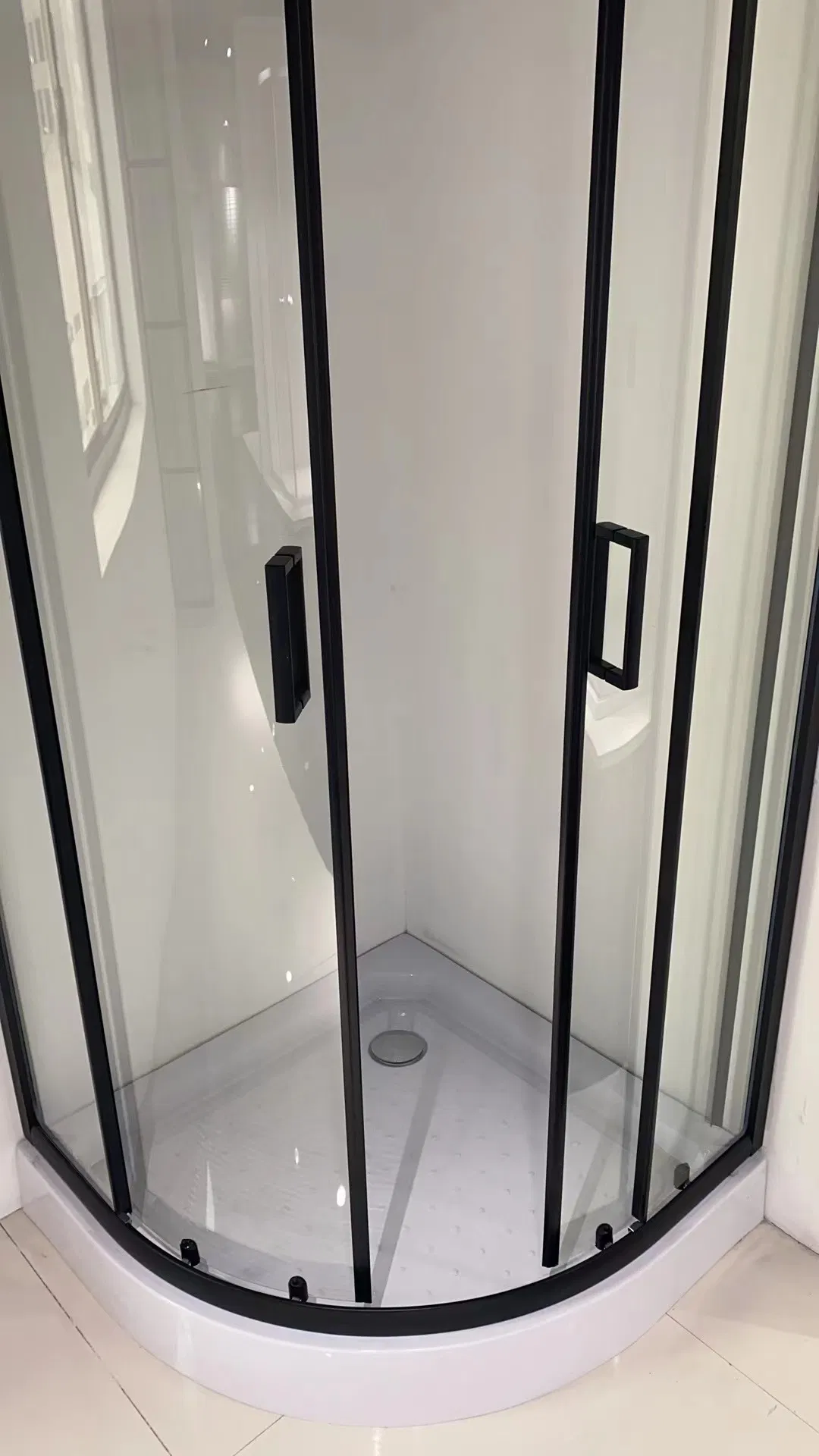 Arc Sliding Shower Corner 6mm Clear Glass Shower Enclosure Room