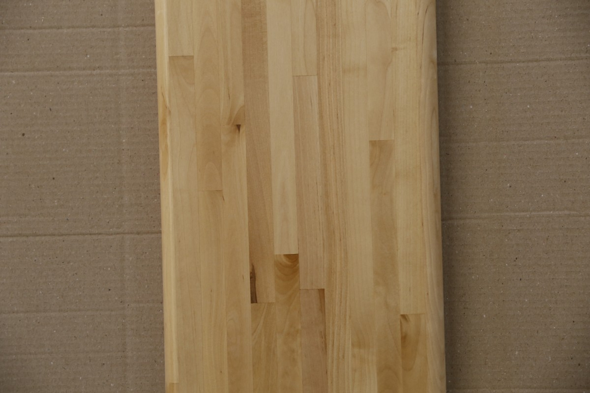Natural Solid Wood Worktops, Sustainable Finish, Luxury Showrooms