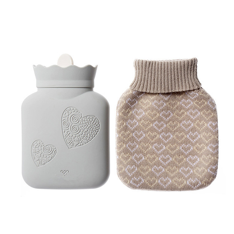 Wholesale 2021 Hot Selling Silicone Hot Water Bottle Rubber Hot Water Bag with Cover
