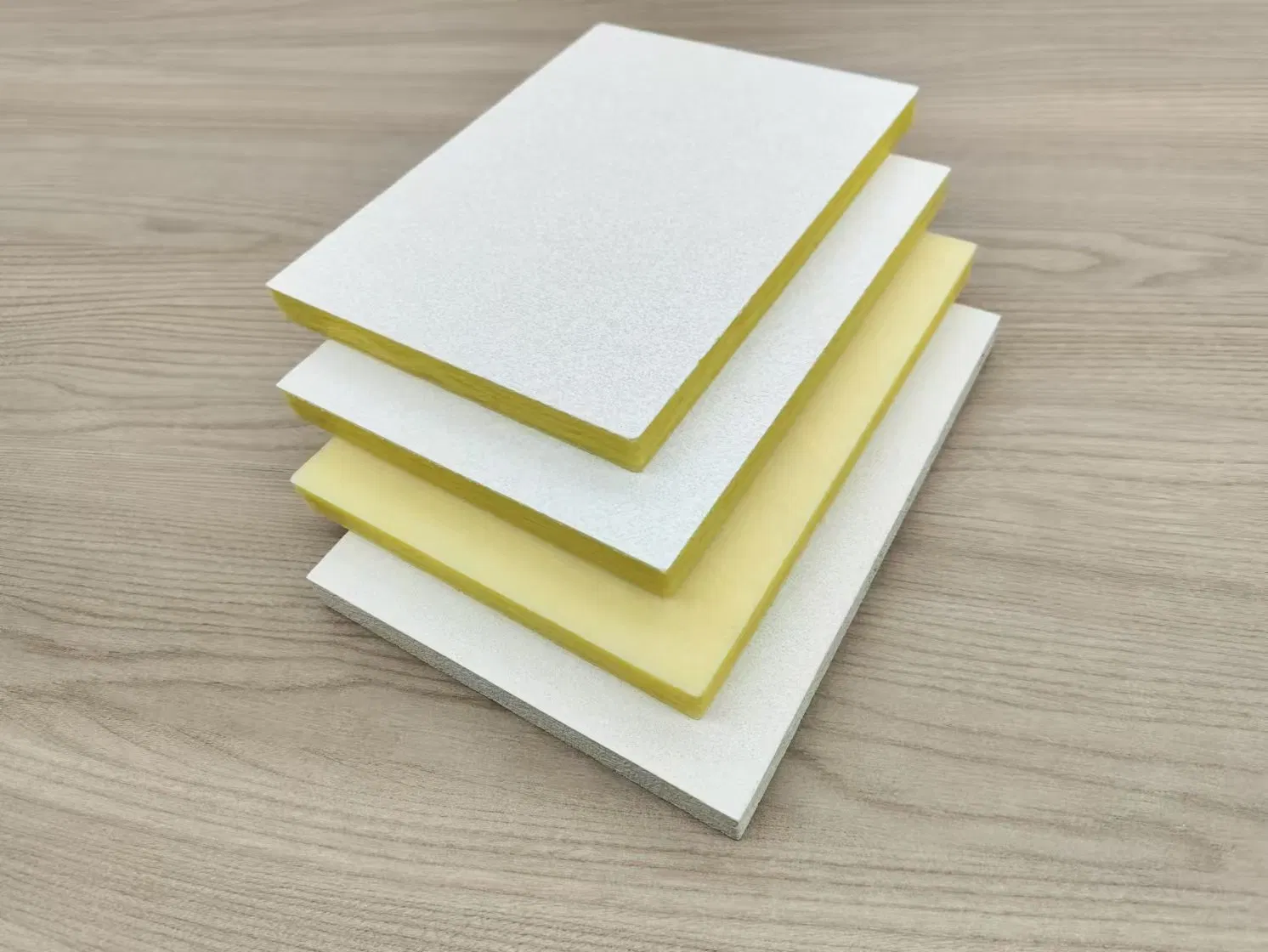 China Mineral Ceiling Tiles Acoustic False Ceiling Panels for Office Sound Insulation Decoration Fiber Glass Ceiling