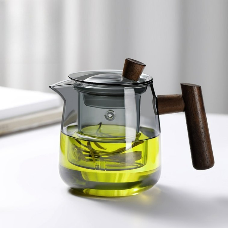 Wholesale Heat Resistant Borosilicate Glass Tea Pot Set with Glass Tea Infuser and Wooden Handle