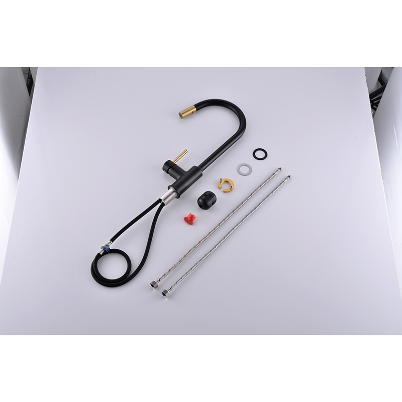 Chinese Factory Copper Single Handle Brushed Golden Kitchen Faucet Tap