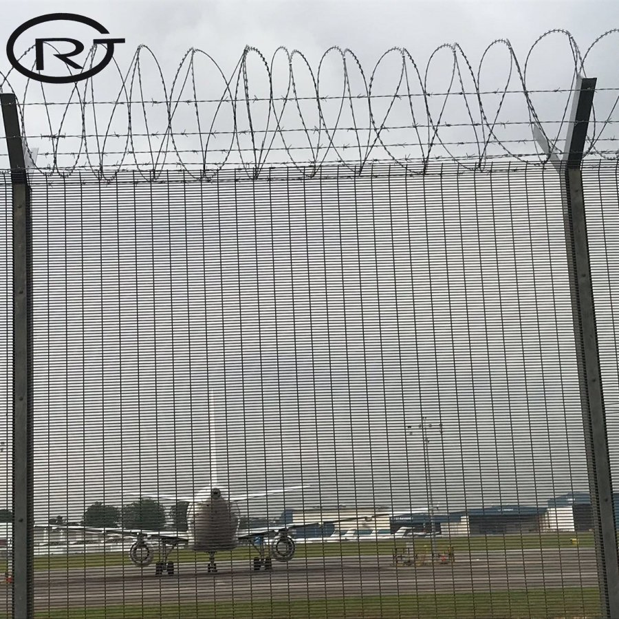 Low Carbon Steel Wire Anti Climb Fence Airport Security Fence Galvanized and PVC Coated