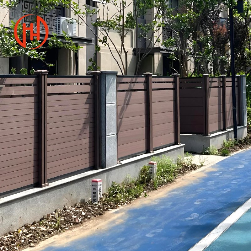 Heavy Duty Aluminum Horizontal Slat Fencing Screen Metal Garden Slat Fence