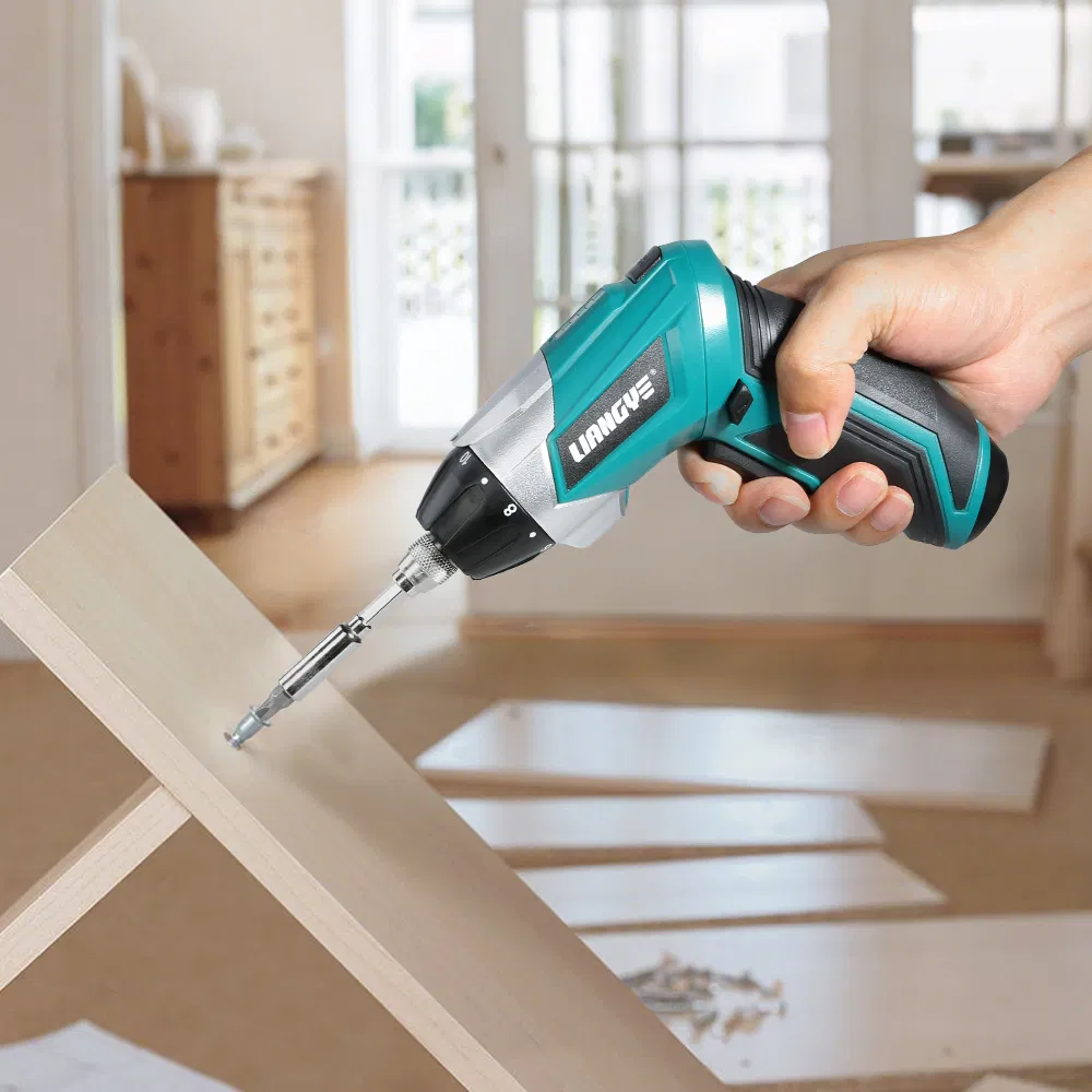 Electric Power Tools Factory Liangye 4V Rechargeable Battery Household Small Charging Screwdriver
