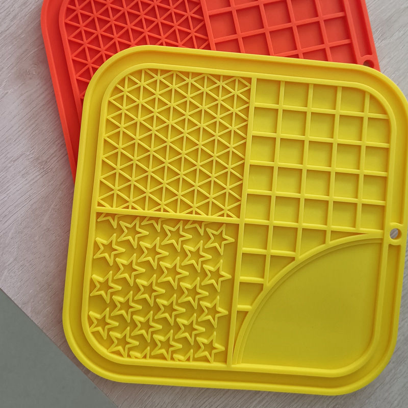Custom Silicone Factory OEM/ODM Silicone Pet Food Licking Mats, Silicone Bowl Mats, Silicone Pads