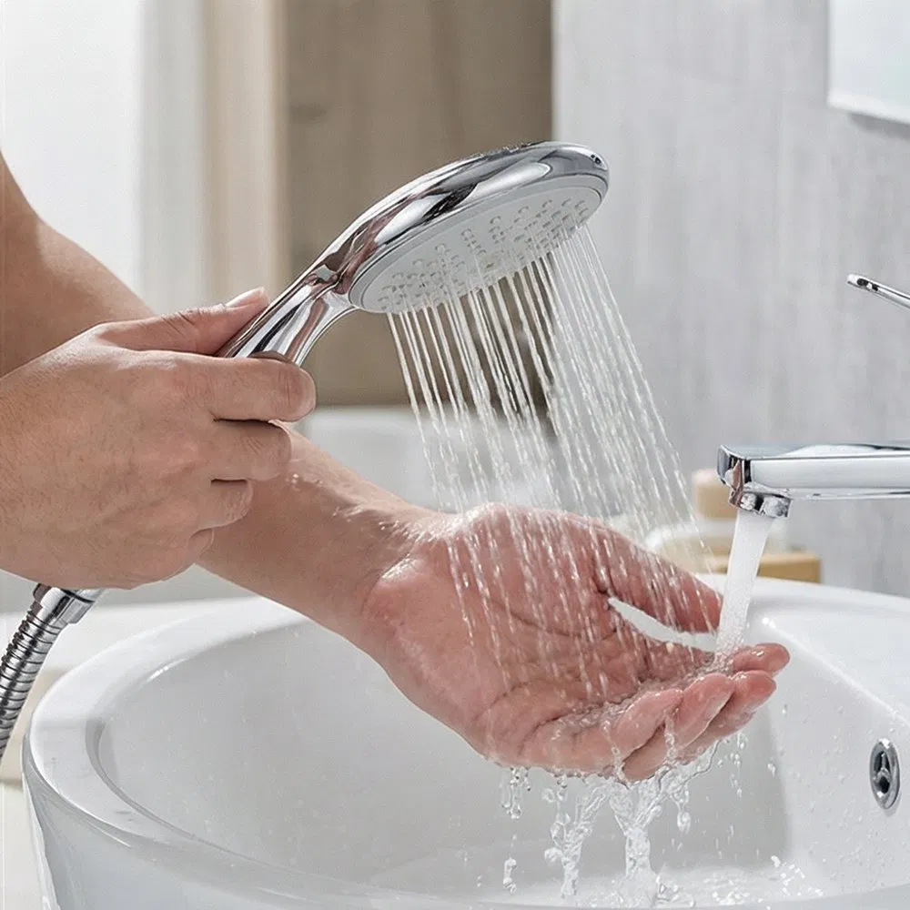 Advanced Water Saving Technology and Adjustable Rainfall Spray Patterns Best High Pressure Shower Head