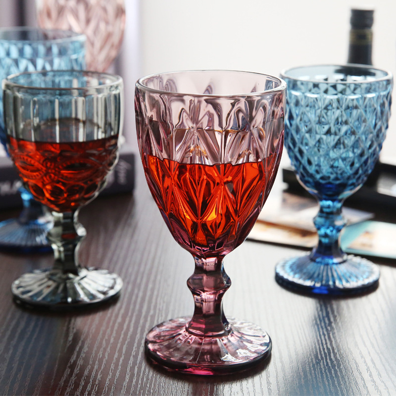 High Quality Unique Shape Modern Embossed Colored Wine Glass for Restaurant Bar