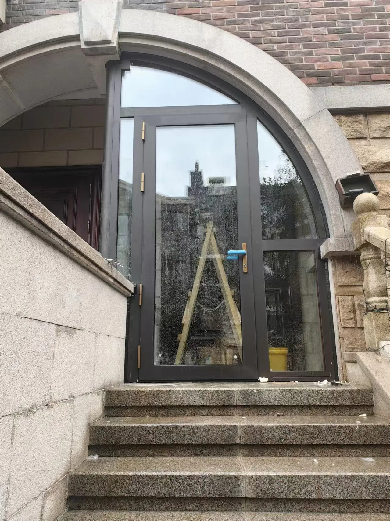 Heat Insultion Soundproof Double Glazed Aluminum Alloy Frame Casement Window