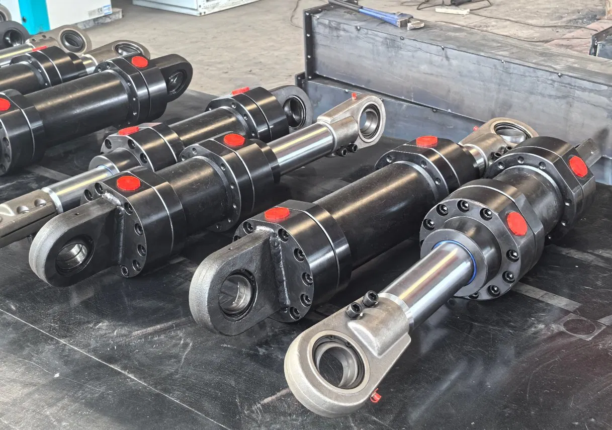 Гидроцилиндр CD Series для металлургии и горной техники