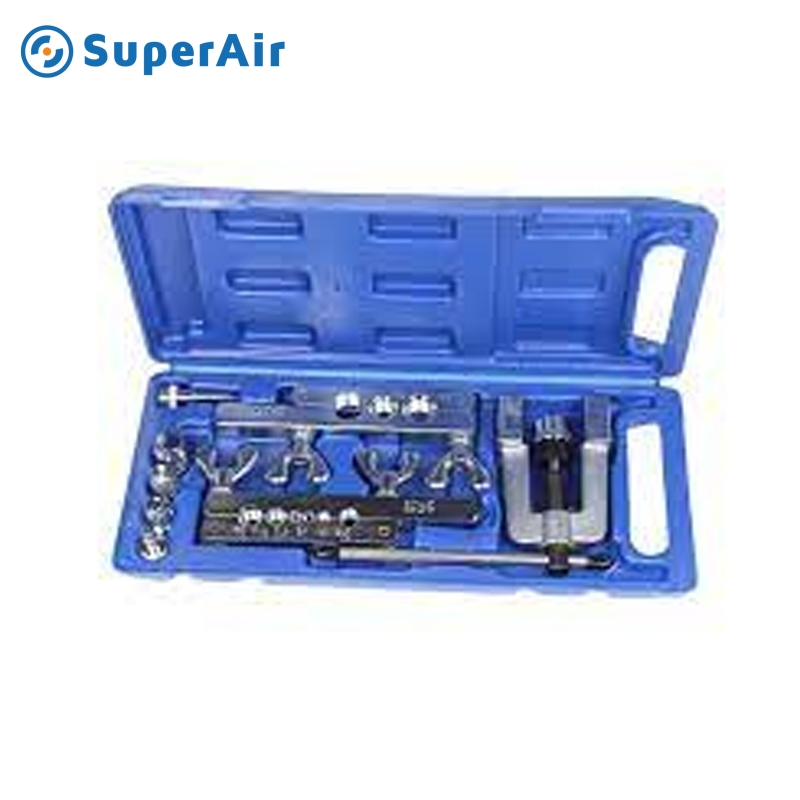 Набор для развальцовки и развальцовочный инструмент