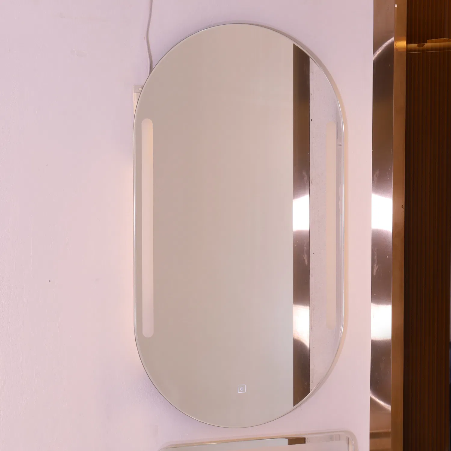 Wholesale LED Bathroom Makeup Vanity Dressing Mirror