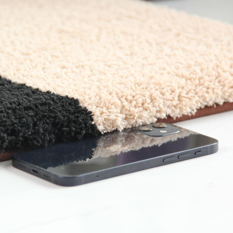 Confortable Touching Luxury Shaggy Bathroom Flocked Fabric Mat