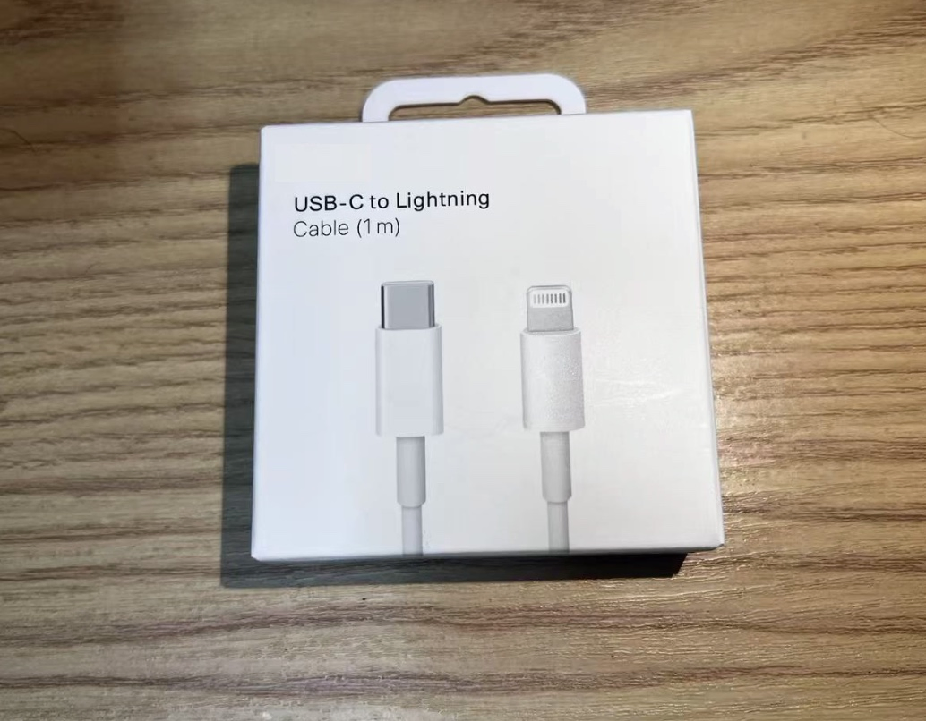 Mobile Phone Fast Charger Cables A1656 Date 1m USB-C to Lightning Cable for iPhone 11 13 14 PRO Max Power Supply