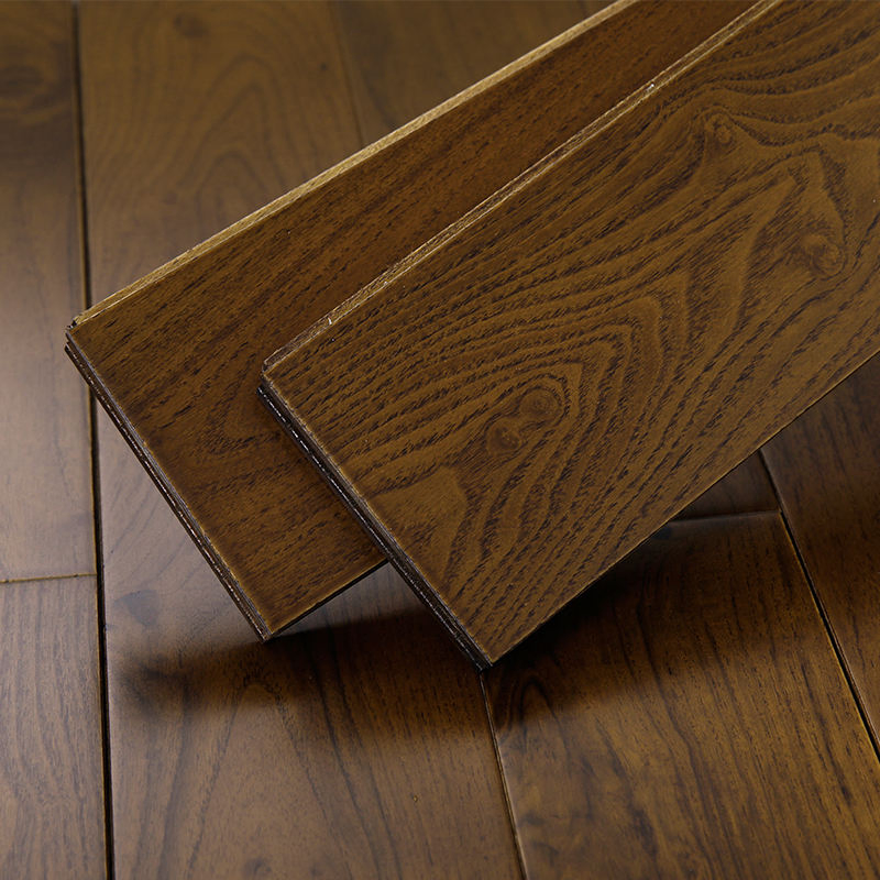 Hardwood Flooring with Multiple Styles 610mm Indoor Solid Wood Flooring