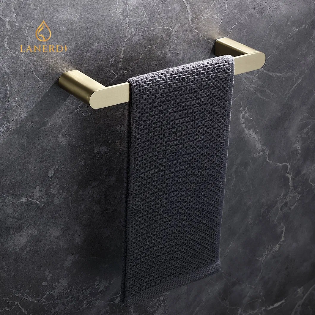 Набор аксессуаров для ванной в матовом золоте