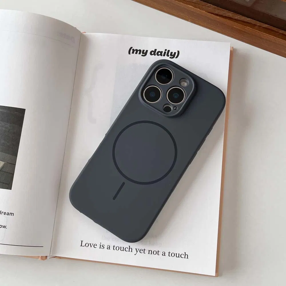 Чехол для iPhone 14-17 из жидкого силикона, макарон