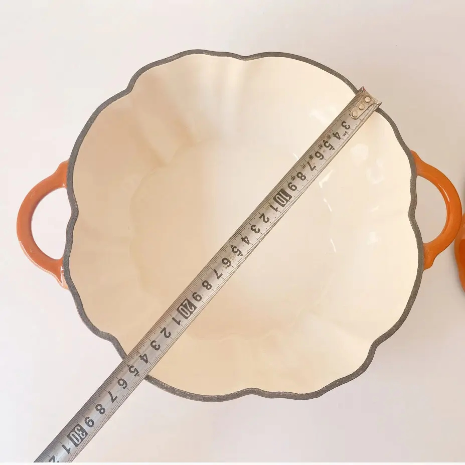 Market Favorite Cast Iron Dutch Oven with Skillet Lid for Slow Roast