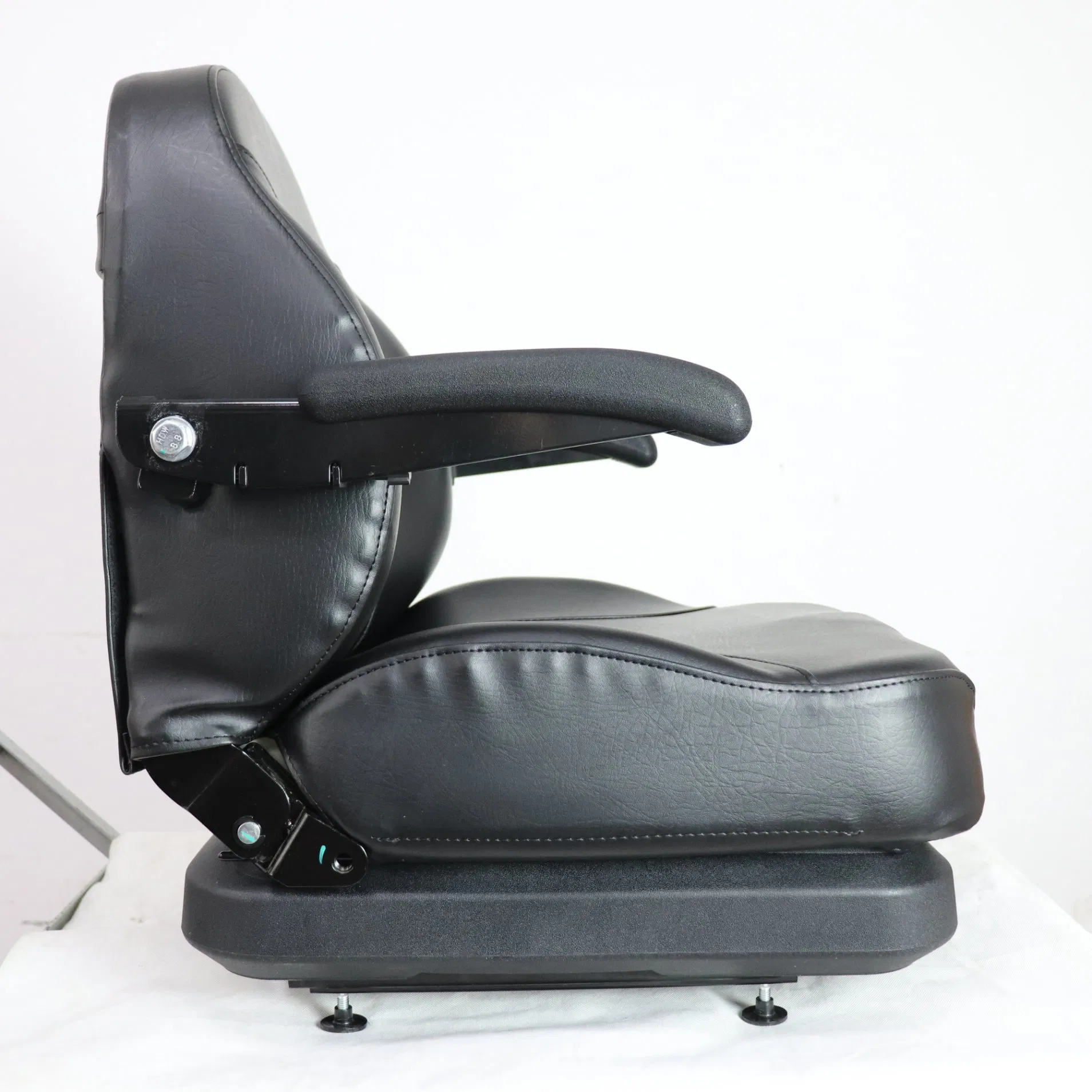 Универсальное сиденье для газонокосилки Comfortable